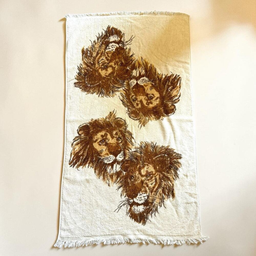 Vintage Royal Terry Lion Bath Towel MCM Safari Made USA Fringe 24x41 Brown